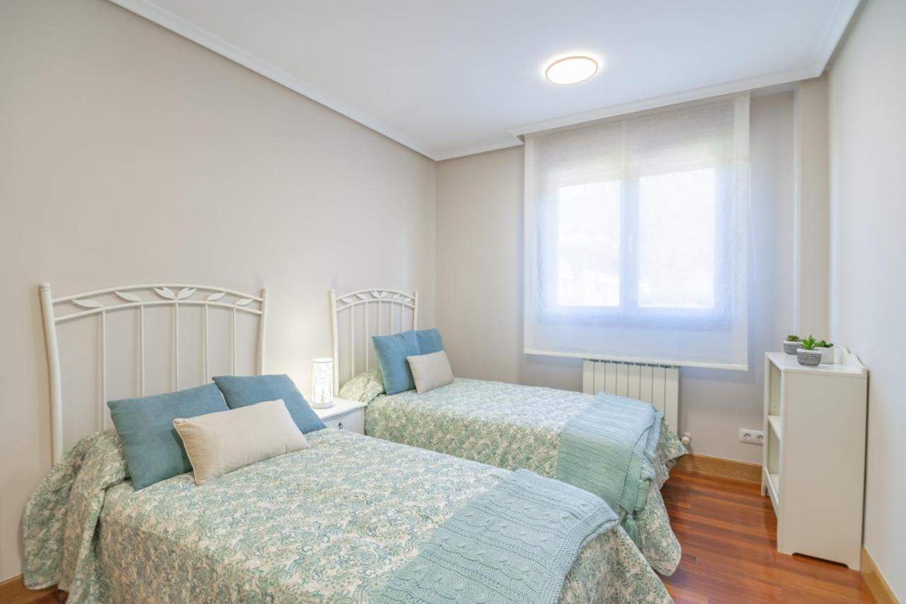 El Puente Amplio Apartamento En Guriezoアパートメント エクステリア 写真